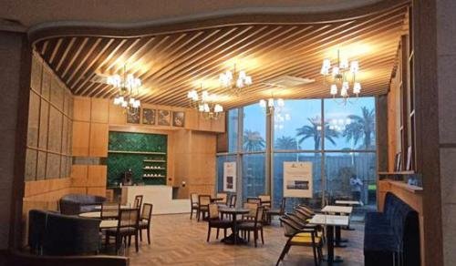 Cafe-Spira-at-Supernova-Noida-7